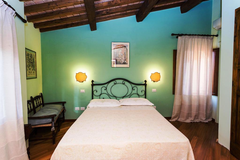 Antico Acquedotto B&B Perugia Habitación foto
